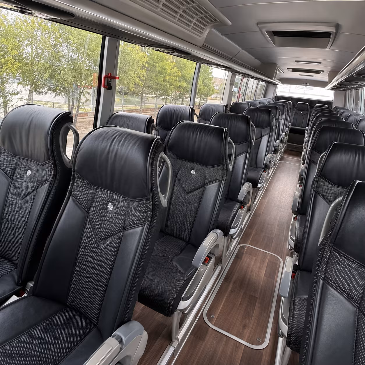 long distance wine tour charter buses to tassel ridge and fireside winery