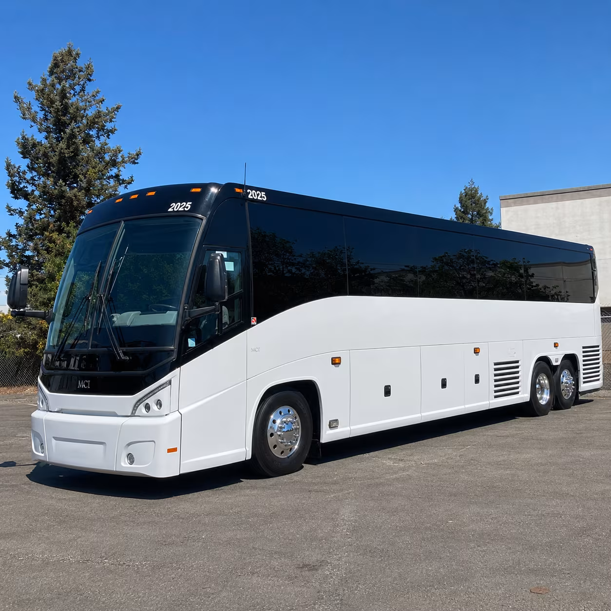 shuttle your team between west des moines corporate campuses and downtown des moines